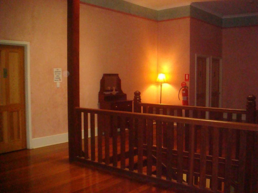 The Priory Hotel Dongara Extérieur photo