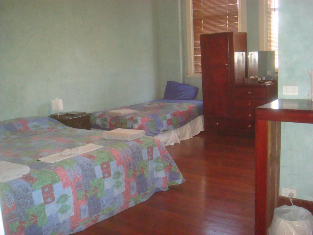 The Priory Hotel Dongara Chambre photo