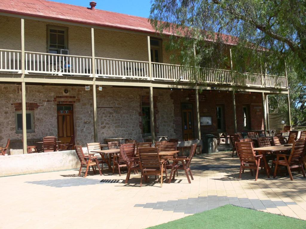 The Priory Hotel Dongara Extérieur photo