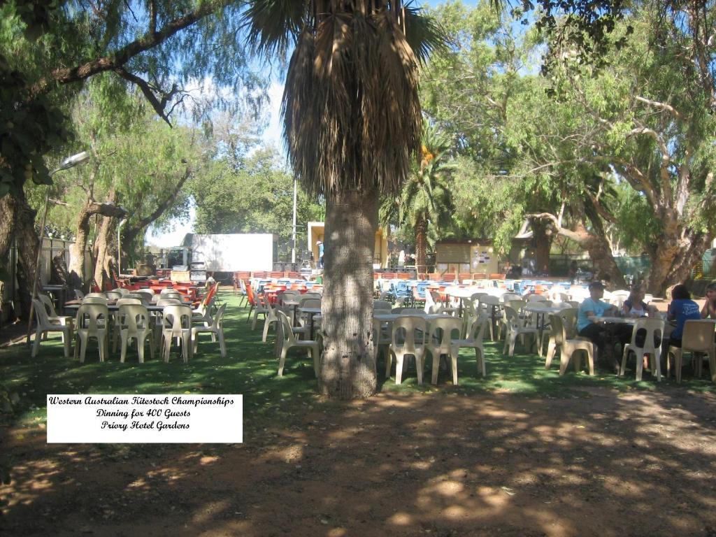 The Priory Hotel Dongara Extérieur photo