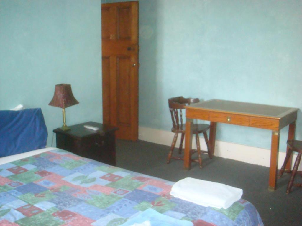 The Priory Hotel Dongara Extérieur photo