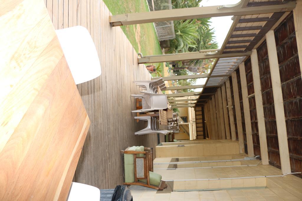The Priory Hotel Dongara Extérieur photo