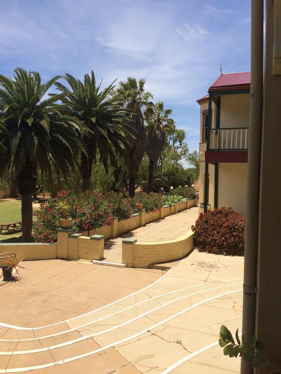 The Priory Hotel Dongara Extérieur photo