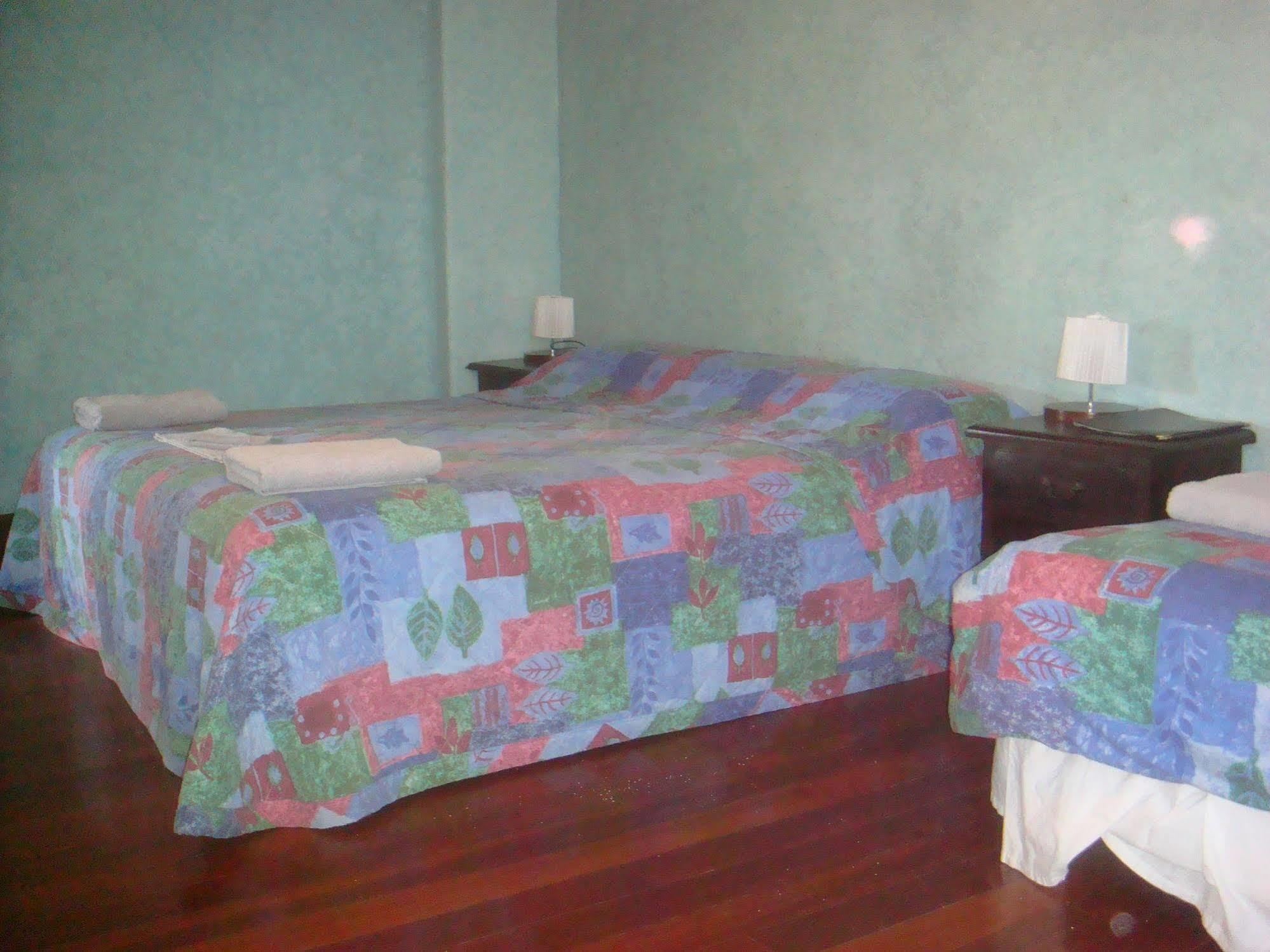 The Priory Hotel Dongara Extérieur photo